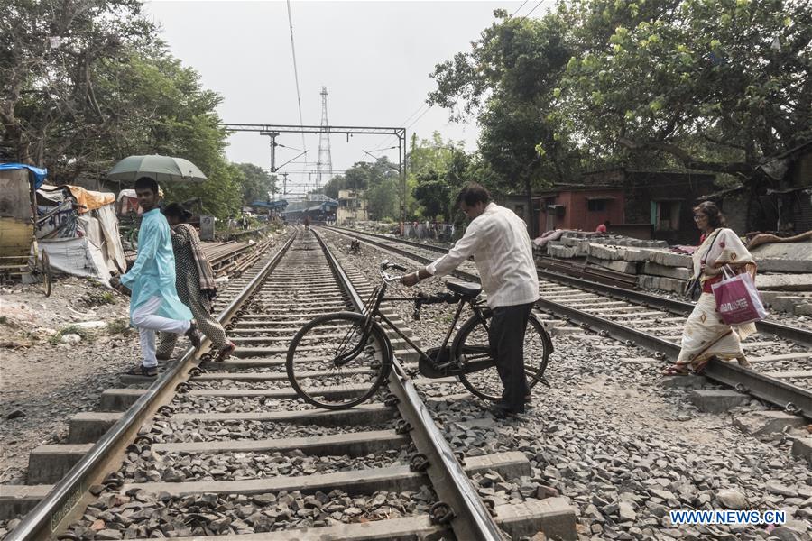 INDIA-KOLKATA-RAILWAY TRACK