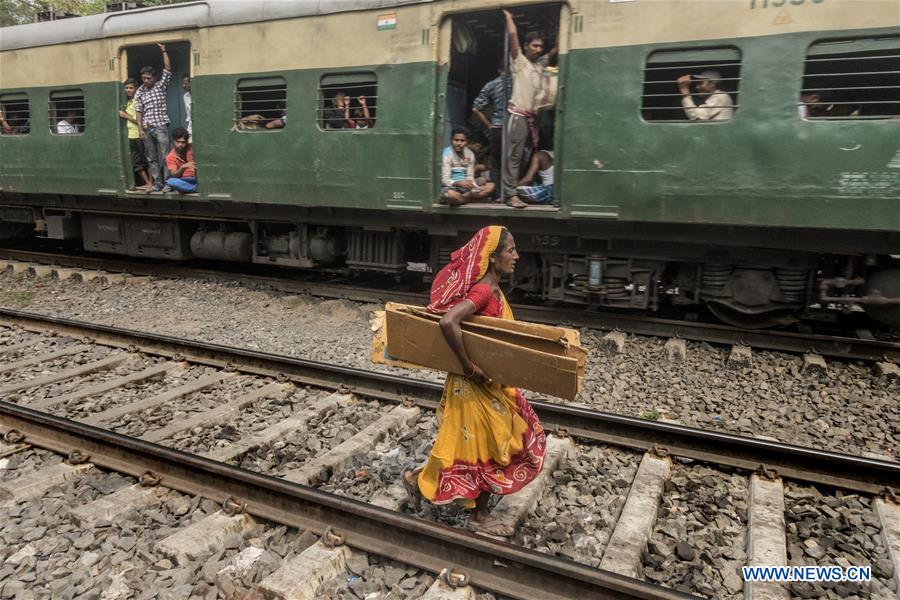 INDIA-KOLKATA-RAILWAY TRACK