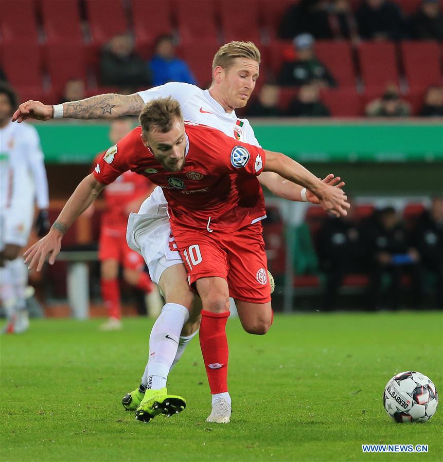 (SP)GERMANY-AUGSBURG-SOCCER-GERMAN DFB-AUGSBURG VS MAINZ