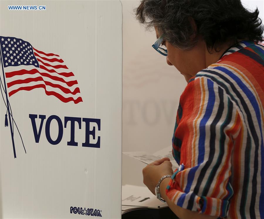 U.S.-LOS ANGELES-MIDTERM ELECTIONS