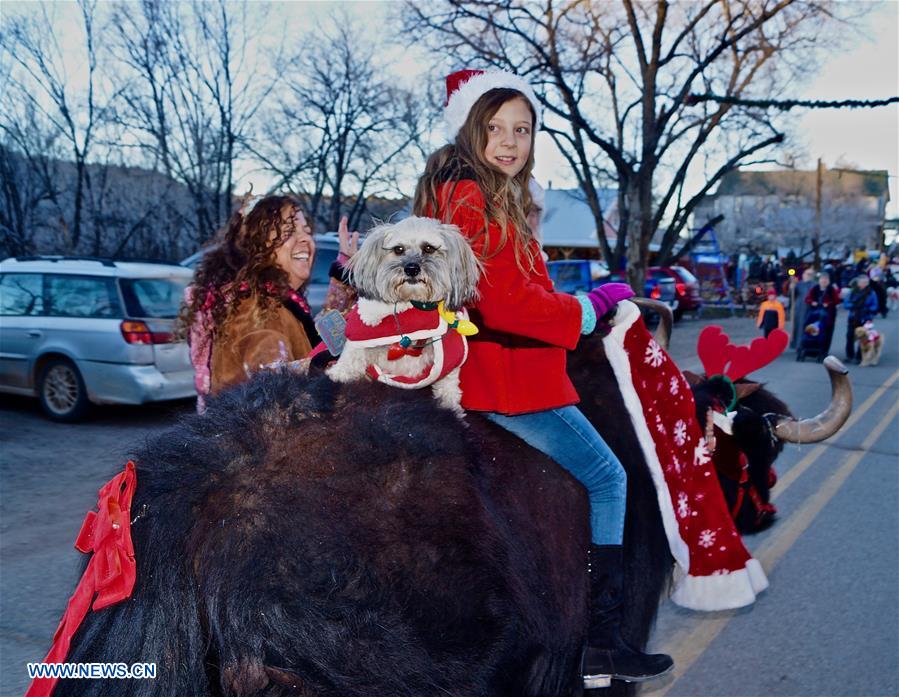 Feature Christmas parade in New Mexico ghost town Xinhua English