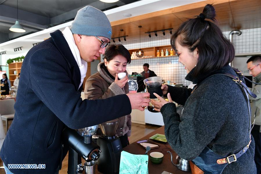 CHINA-TIBET-LHASA-COFFEE (CN)