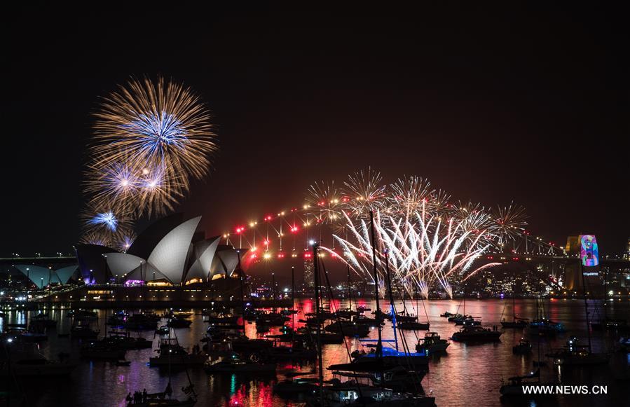 AUSTRALIA-SYDNEY-NEW YEAR EVE-FIREWORK