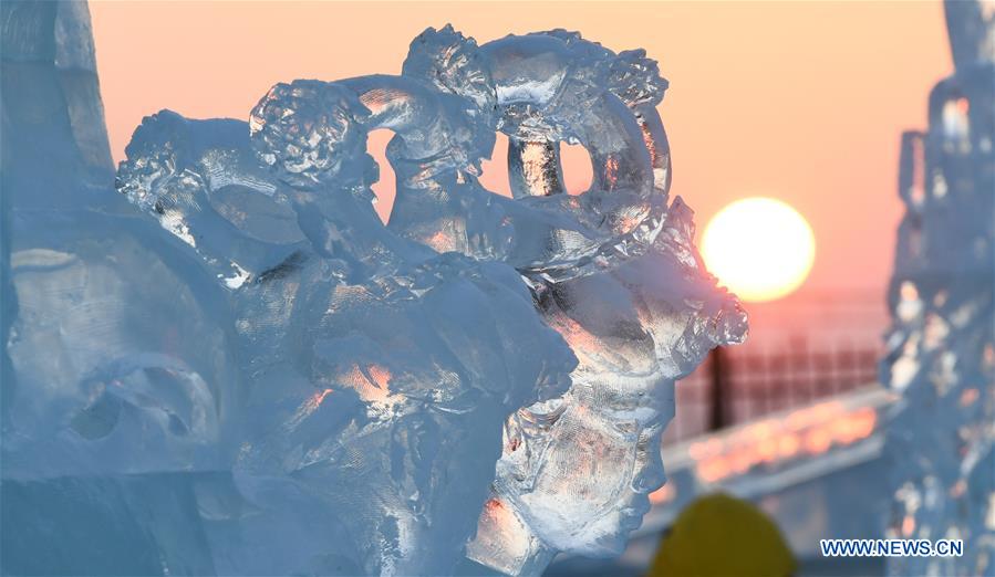 CHINA-HARBIN-ICE SCULPTURE-COMPETITION (CN)