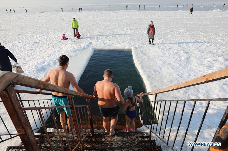 RUSSIA-VLADIVOSTOK-WINTER SWIMMING