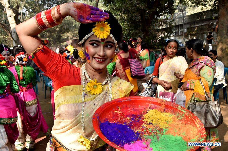 BANGLADESH-DHAKA-SPRING-FESTIVAL