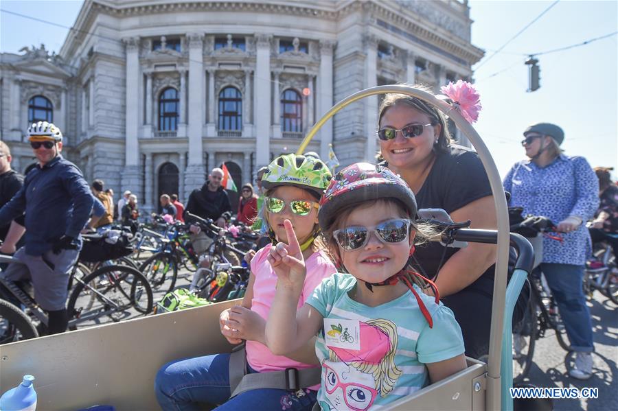 AUSTRIA-VIENNA-BIKE CARNIVAL