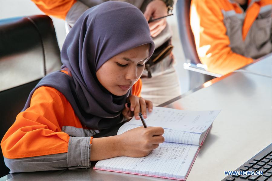 MALAYSIA-KUANTAN-CHINESE STEEL MILL-MALAYSIAN GRADUATE