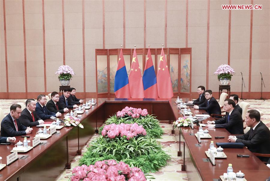 (BRF)CHINA-BEIJING-BELT AND ROAD FORUM-LI KEQIANG-MONGOLIAN PRESIDENT-MEETING (CN)