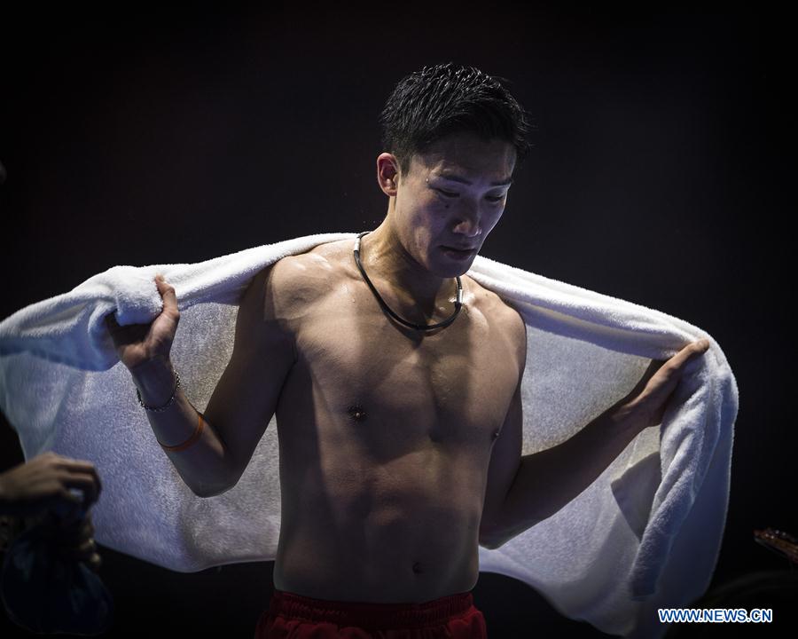 Highlights of men's singles semifinal match at BWF Badminton Asia