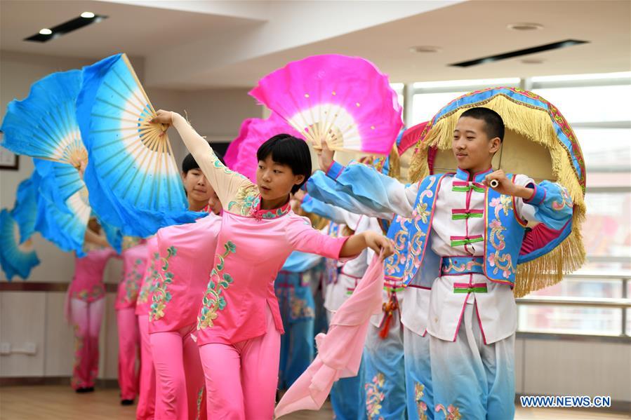 #CHINA-HEBEI-SHIJIAZHUANG-FOLK DANCE (CN)