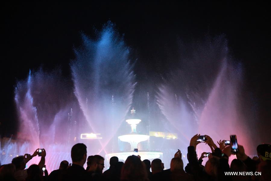 ROMANIA-BUCHAREST-FOUNTAINS-MULTIMEDIA SHOW