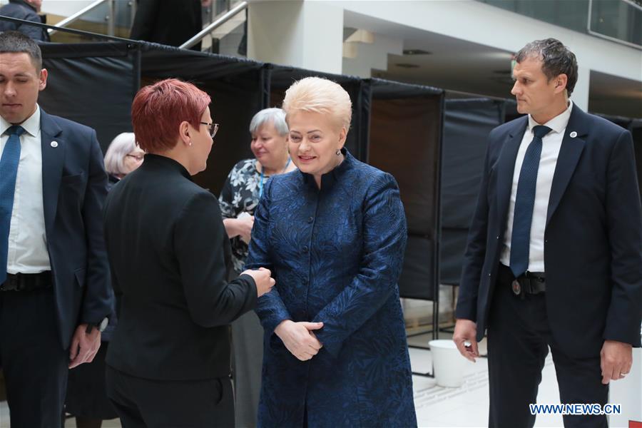 LITHUANIA-VILNIUS-PRESIDENTIAL ELECTIONS-ADVANCE VOTING