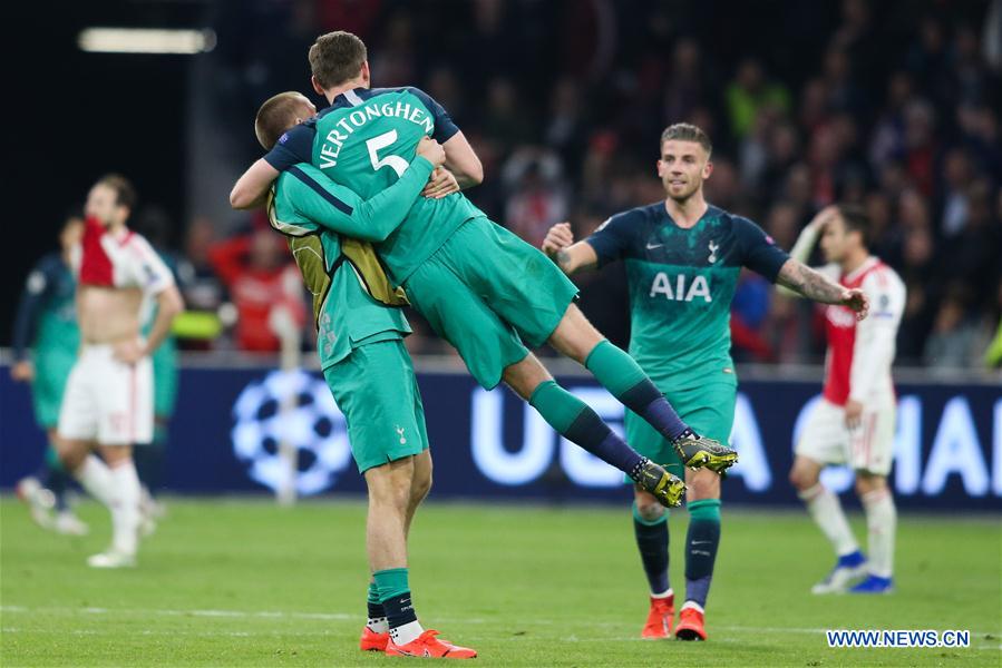 (SP)THE NETHERLANDS-AMSTERDAM-SOCCER-UEFA CHAMPIONS LEAGUE-SEMIFINAL-AJAX VS HOTSPUR