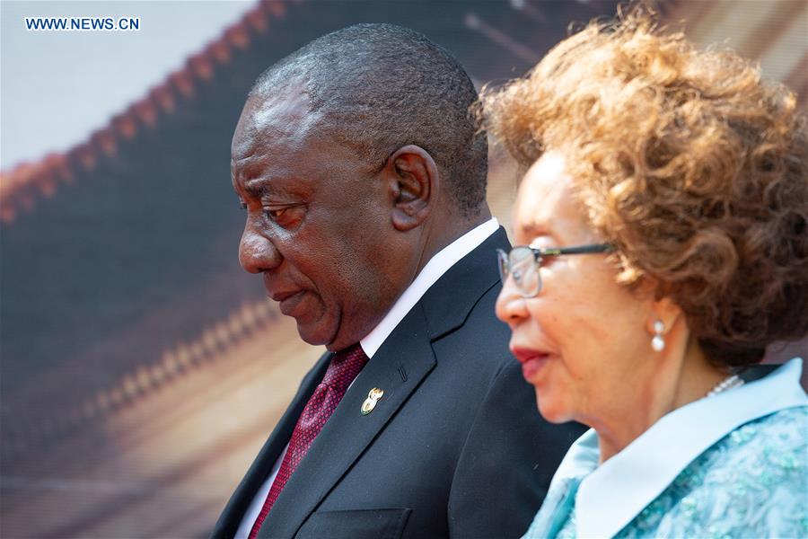 Newlyelected S. African president pledges to end corruption, poverty