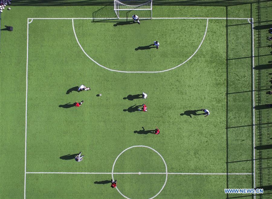 #CHINA-HEBEI-INTERNATIONAL CHILDREN'S DAY-FOOTBALL-TRAINING (CN)