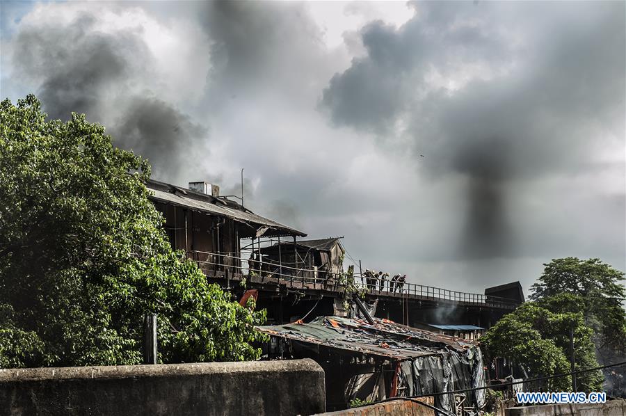 INDIA-KOLKATA-CHEMICAL STORAGE-FIRE 