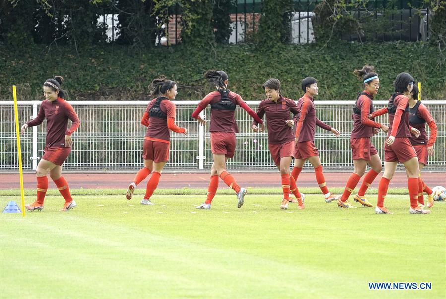 (SP)FRANCE-PARIS-2019 FIFA WOMEN'S WORLD CUP-GROUP B-CHINA-TRAINING SESSION