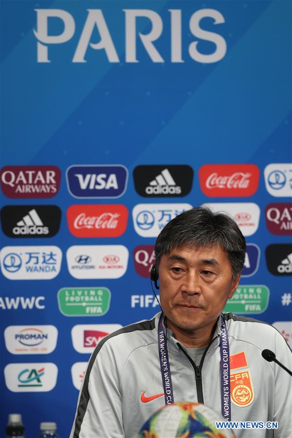 (SP)FRANCE-PARIS-2019 FIFA WOMEN'S WORLD CUP-GROUP B-CHINA-OFFICIAL PRESS CONFERENCE