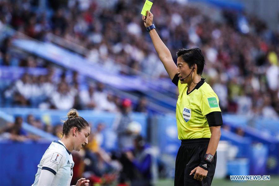 #(SP)FRANCE-RENNES-2019 FIFA WOMEN'S WORLD CUP-GROUP D-REFEREE