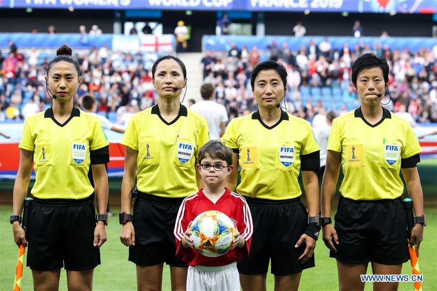 #(SP)FRANCE-RENNES-2019 FIFA WOMEN'S WORLD CUP-GROUP D-REFEREE