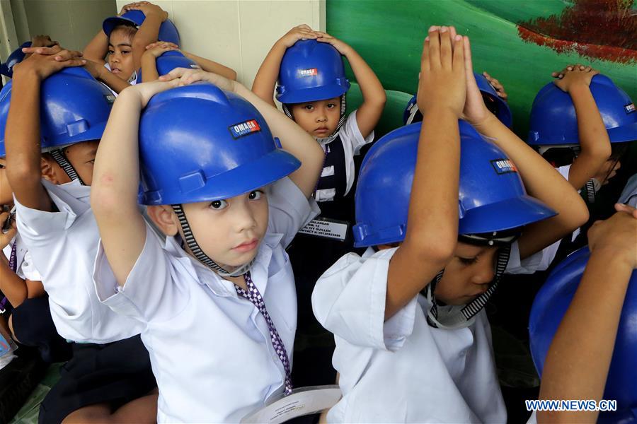 THE PHILIPPINES-QUEZON CITY-EARTHQUAKE-DRILL