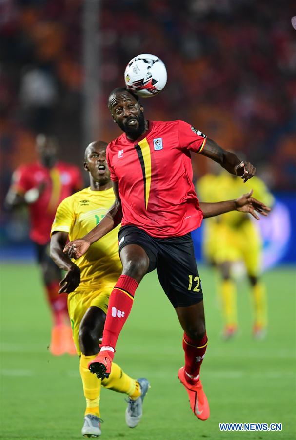 (SP)EGYPT-CAIRO-SOCCER-AFRICA CUP-UGANDA VS ZIMBABWE