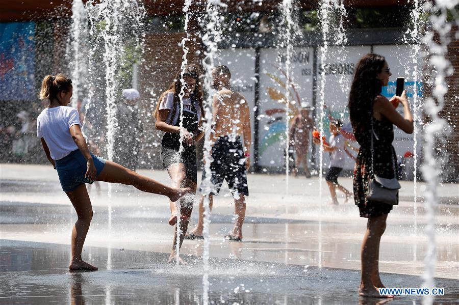 FRANCE-WEATHER-HEAT WAVE