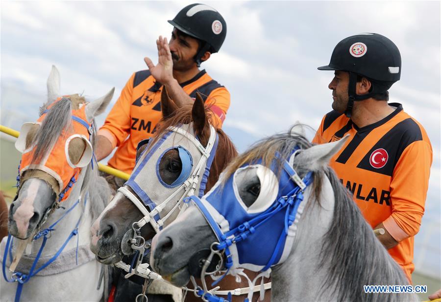 TURKEY-ERZURUM-HORSEBACK-JAVELIN THROW