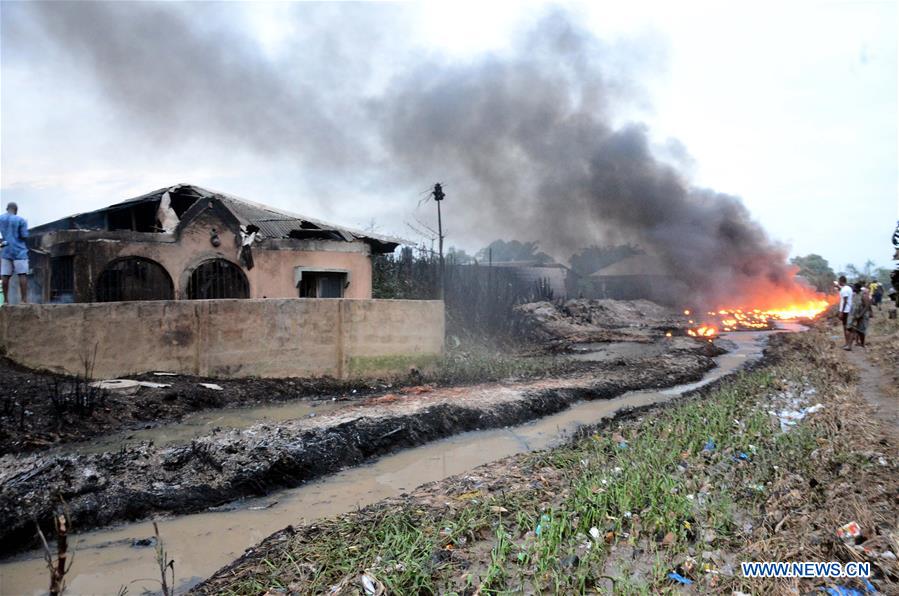 NIGERIA-LAGOS-OIL PIPELINE EXPLOSION-FIRE