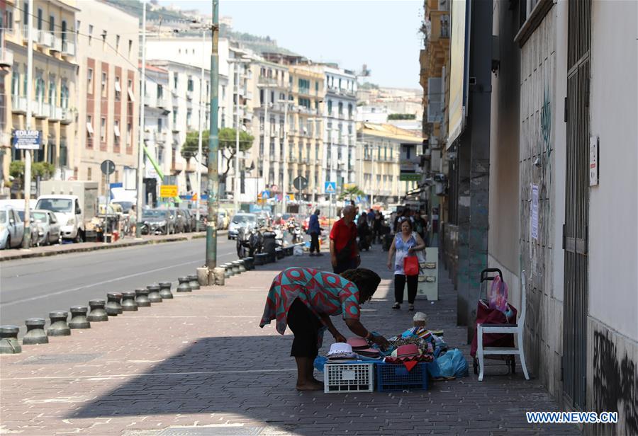 ITALY-NAPLES-HEATWAVE 