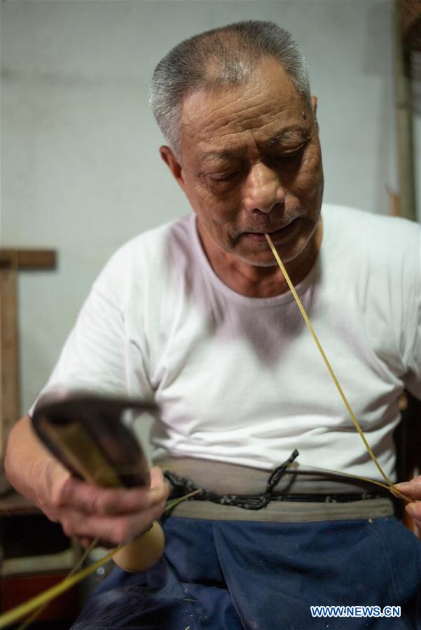 CHINA-ZHEJIANG-DEQING-BAMBOO KNITTING (CN)