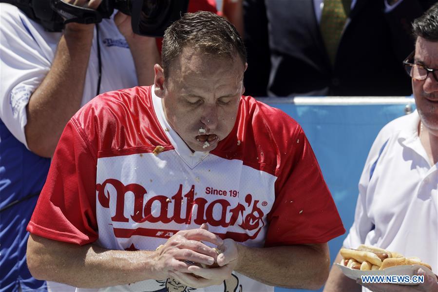 U.S.-NEW YORK-HOT DOG EATING CONTEST