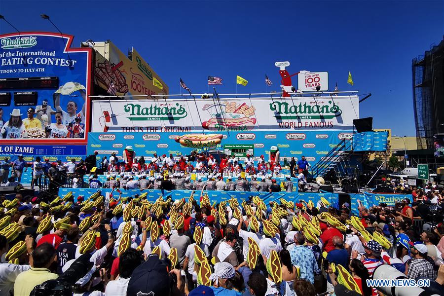 U.S.-NEW YORK-HOT DOG EATING CONTEST