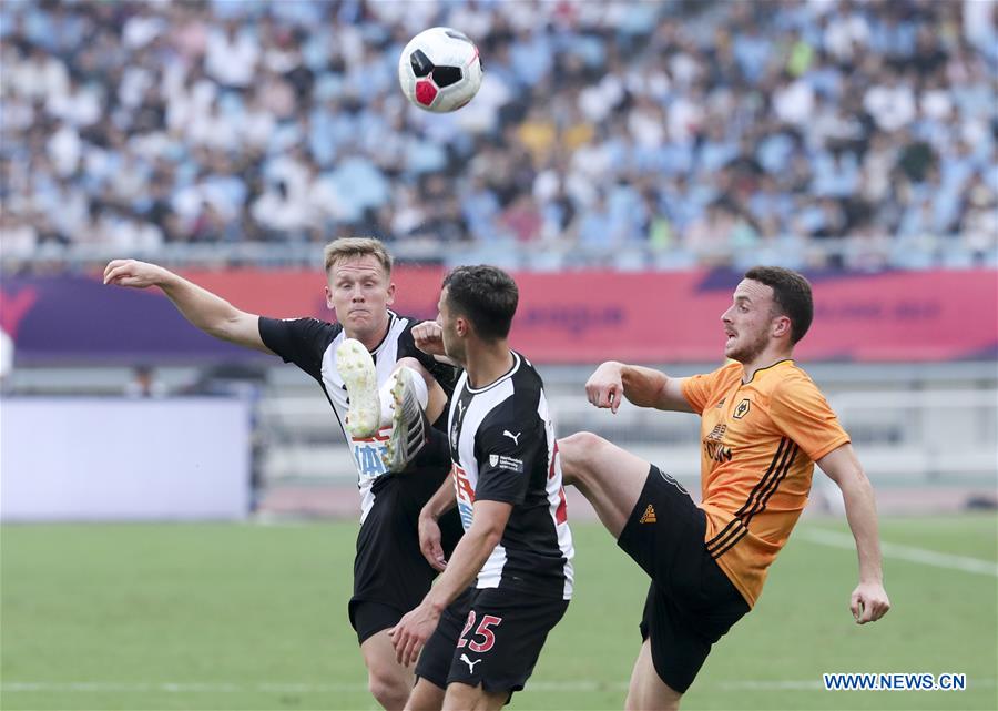 (SP)CHINA-NANJING-SOCCER-PREMIER LEAGUE-ASIA TROPHY-NEWCASTLE UNITED VS WOLVERHAMPTON WANDERERS