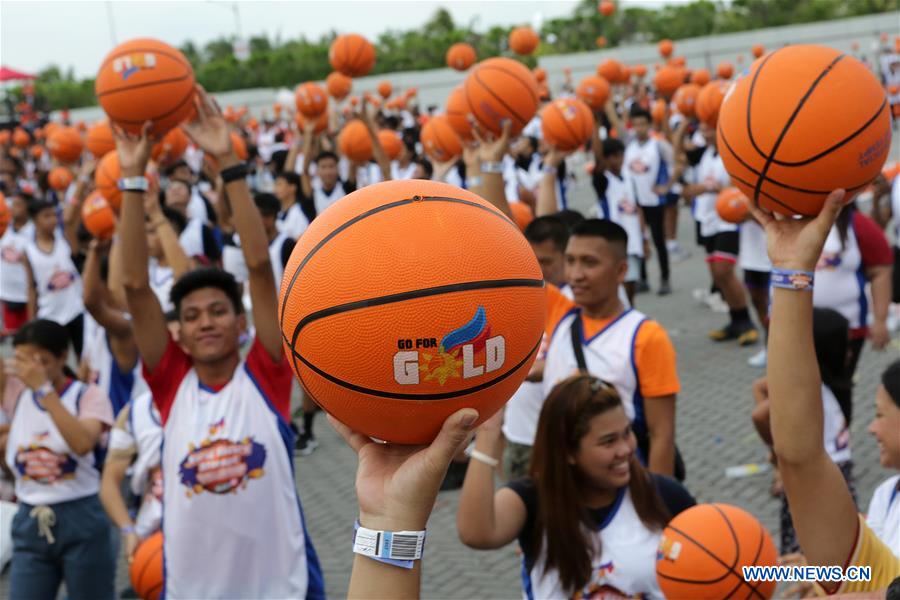 PHILIPPINES-PASAY CITY-BASKETBALL-WORLD RECORD-ATTEMPT