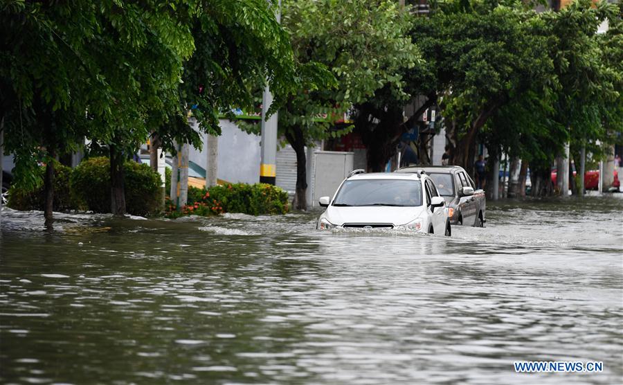 CHINA-HAINAN-TYPHOON-LANDFALL (CN)