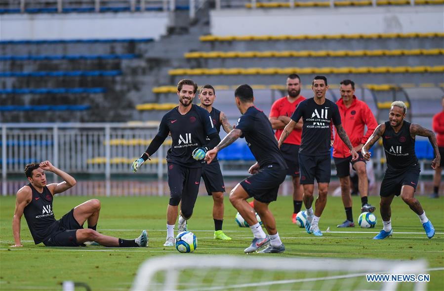 (SP)CHINA-SHENZHEN-FOOTBALL-CHAMPIONS TROPHY-PSG-TRAINING(CN)