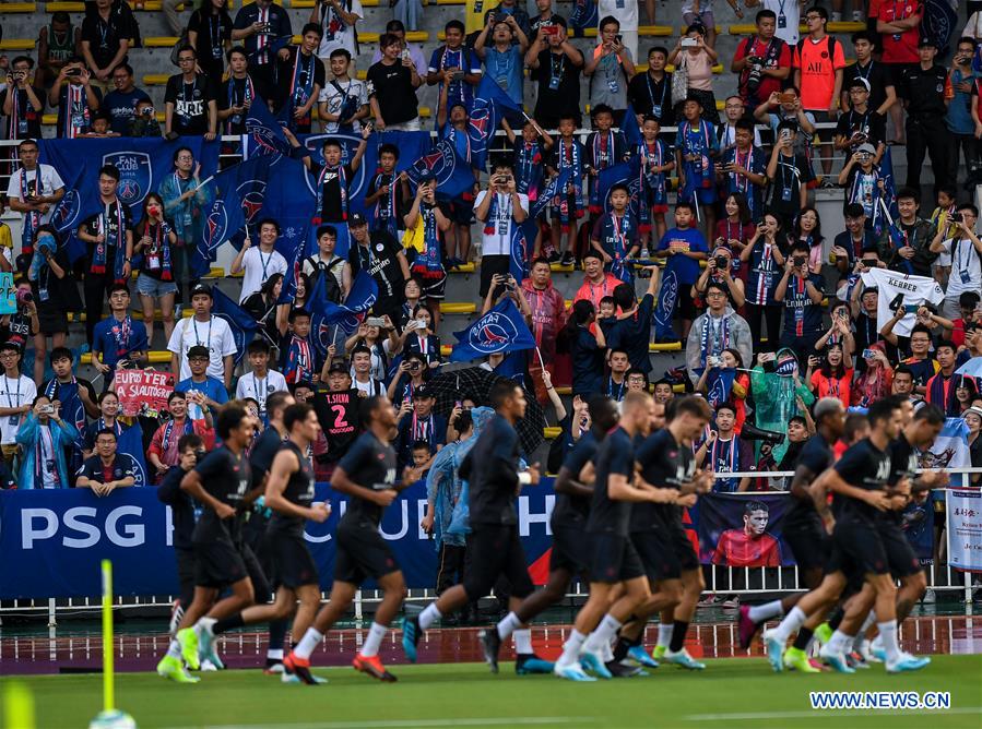 (SP)CHINA-SHENZHEN-FOOTBALL-CHAMPIONS TROPHY-PSG-TRAINING(CN)