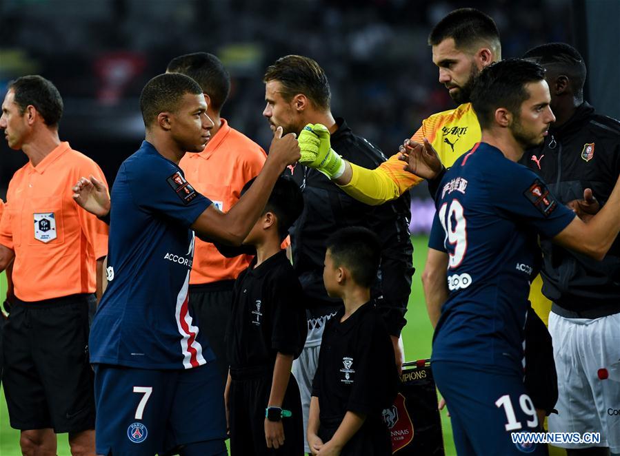 (SP)CHINA-SHENZHEN-FOOTBALL-CHAMPIONS TROPHY-PSG-RENNES(CN)