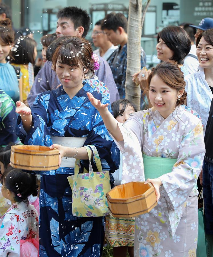 JAPAN-TOKYO-SUMMER-UCHIMIZU-SPLASH WATER