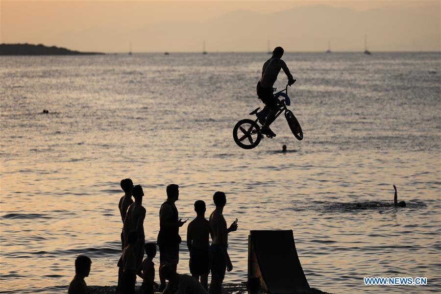 GREECE-ATHENS-SUMMER-LIFESTYLE-WATER JUMP BMX DAY 2019