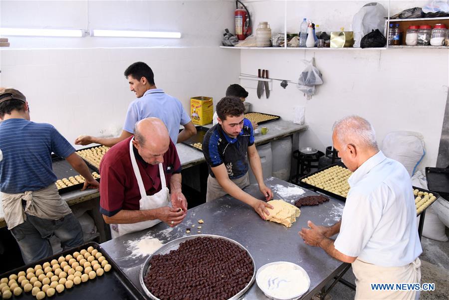 SYRIA-DAMASCUS-SWEETS