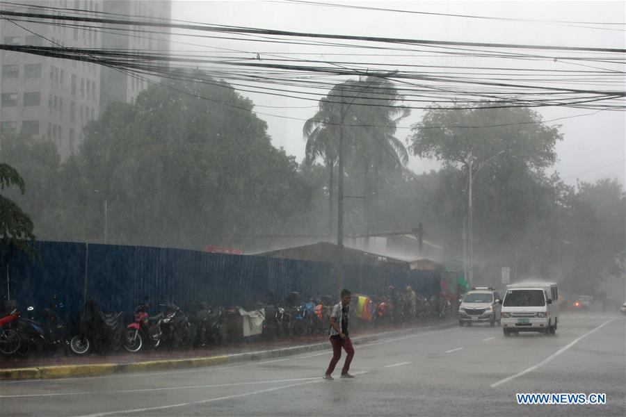 PHILIPPINES-QUEZON-STRONG WIND AND HEAVY RAIN