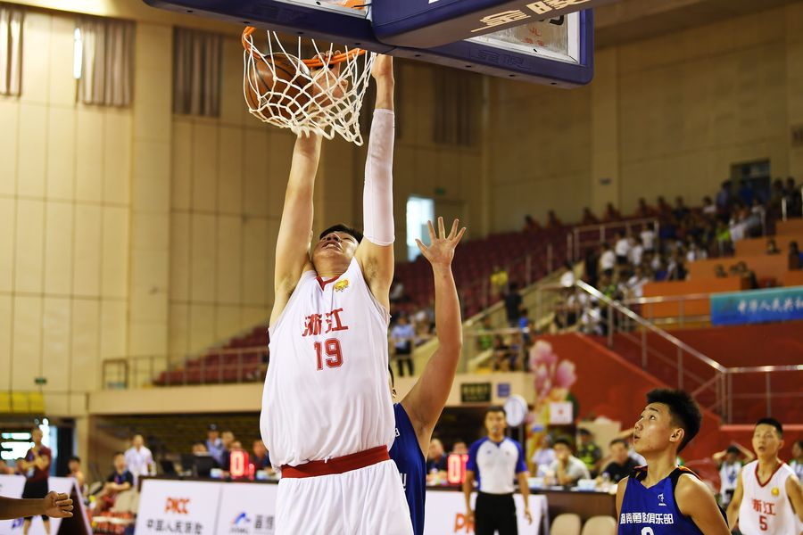 tallest basketball player yao ming