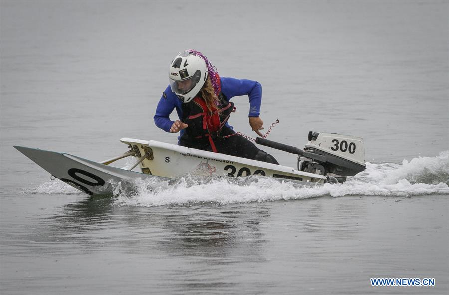 (SP)CANADA-VANCOUVER-BATHTUB RACES