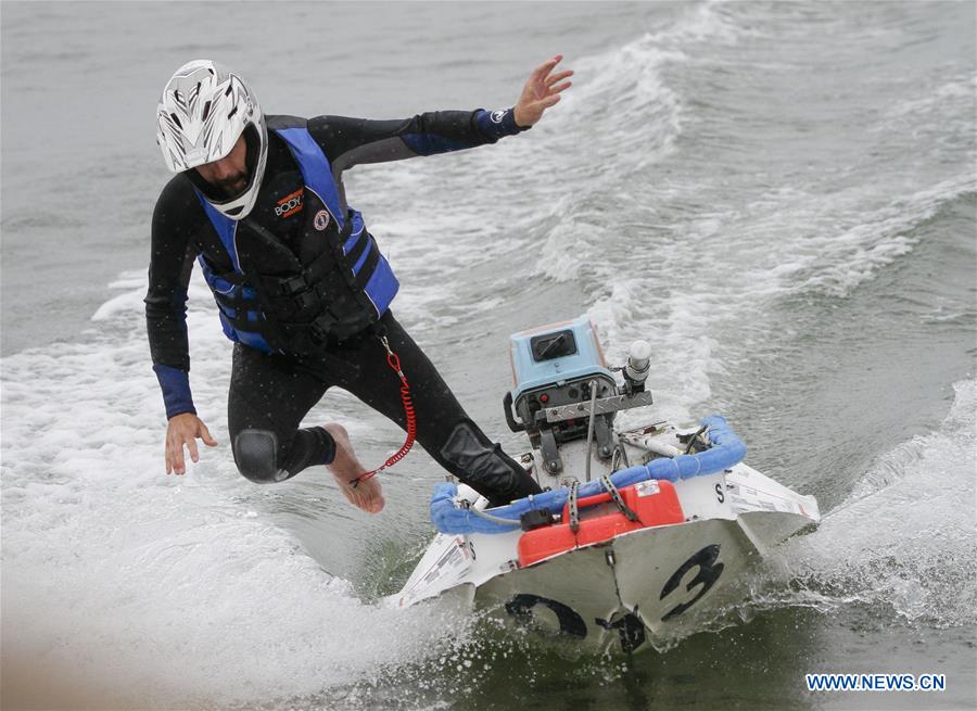 (SP)CANADA-VANCOUVER-BATHTUB RACES