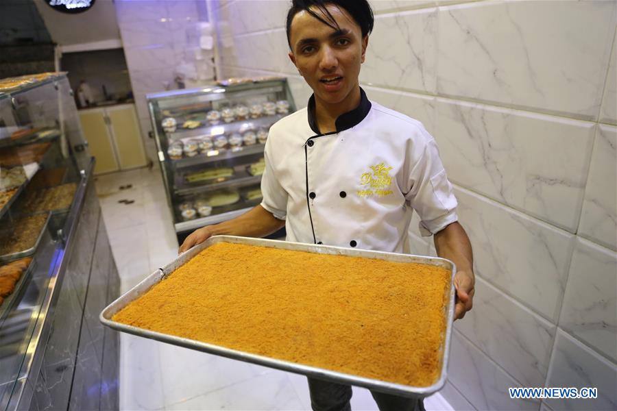 EGYPT-CAIRO-CAKE-KONAFA