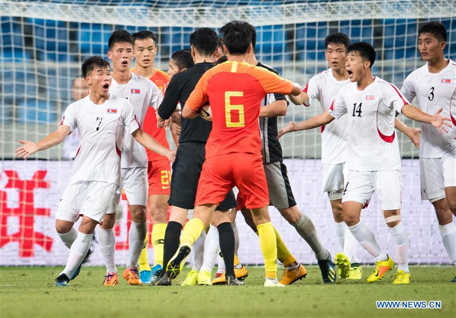 (SP)CHINA-HUANGSHI-FOOTBALL-CFA TEAM CHINA INTERNATIONAL FRIENDLY MATCH-CHN VS DPRK