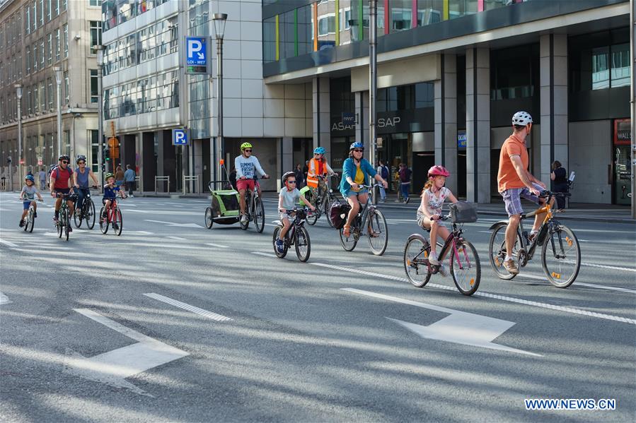 BELGIUM-BRUSSELS-CAR FREE DAY